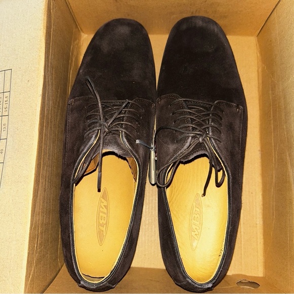 MBT Brown Oxfords Timeless Elegance - Picture 1 of 4